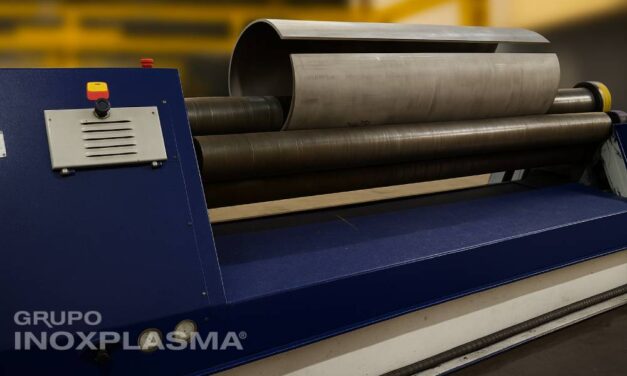 Calandragem de chapas inox: conformação precisa para projetos industriais