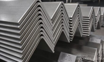 Precisão e qualidade na dobra de aço inoxidável