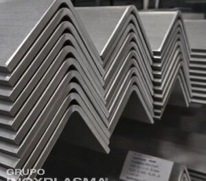 Como o serviço de corte e dobra de aço inox garante a precisão do seu projeto