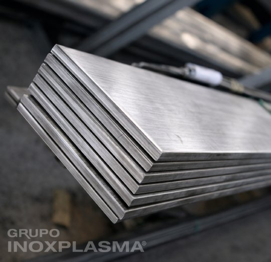 Entendendo a resistência e a versatilidade da barra chata de aço inox